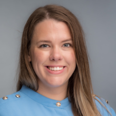 Sarah Thomas headshot