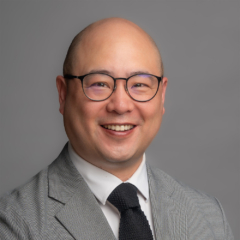 Raymond Chan headshot